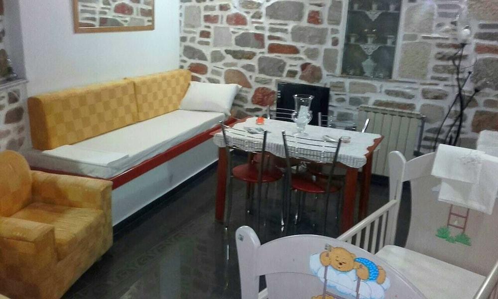 Akadia Syros Villa Ermoupoli Buitenkant foto