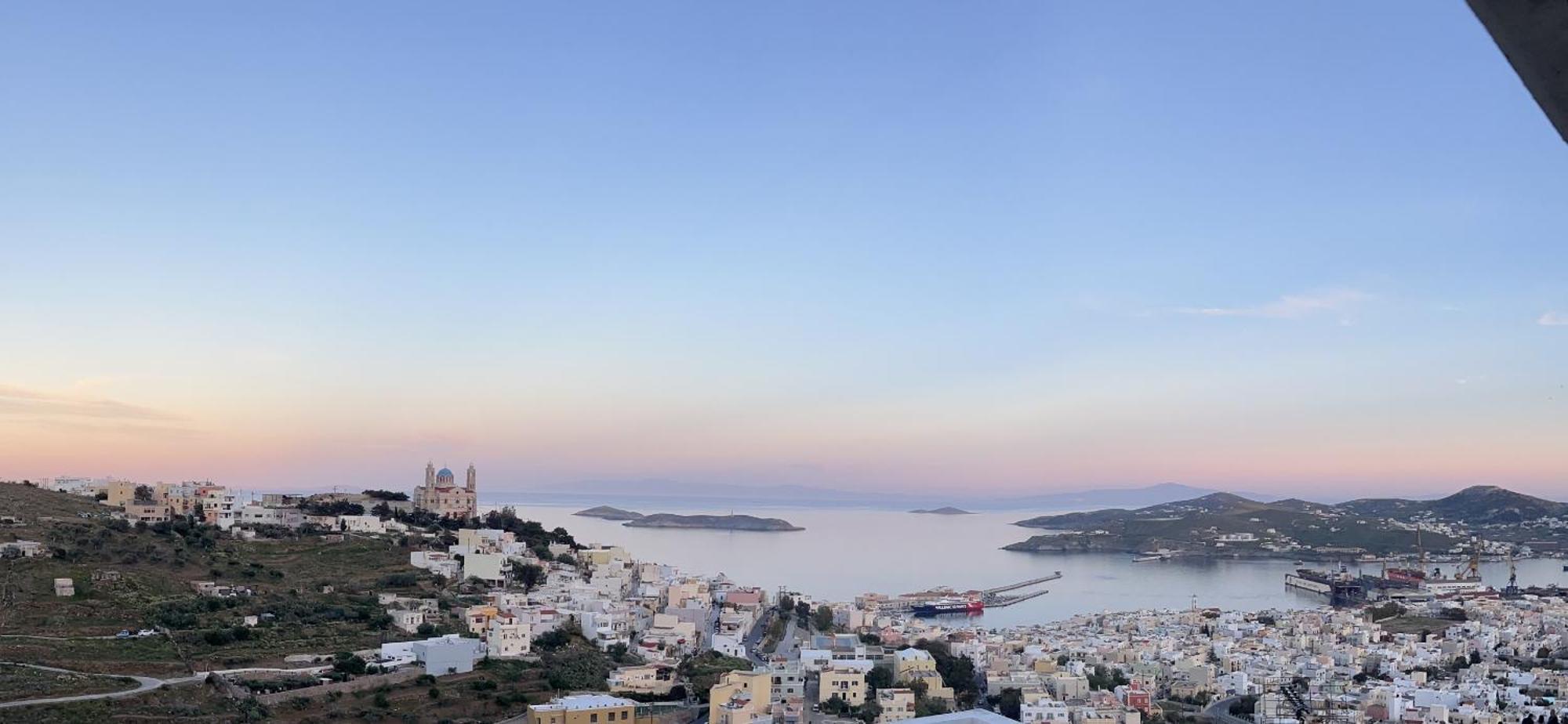 Akadia Syros Villa Ermoupoli Buitenkant foto