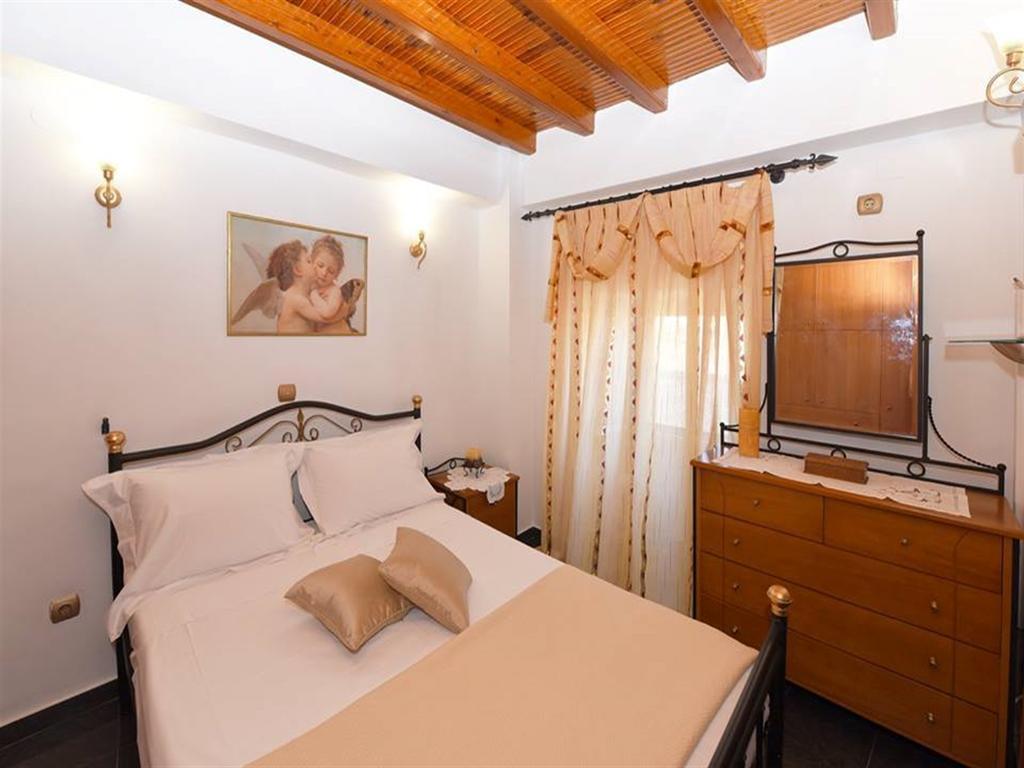 Akadia Syros Villa Ermoupoli Buitenkant foto